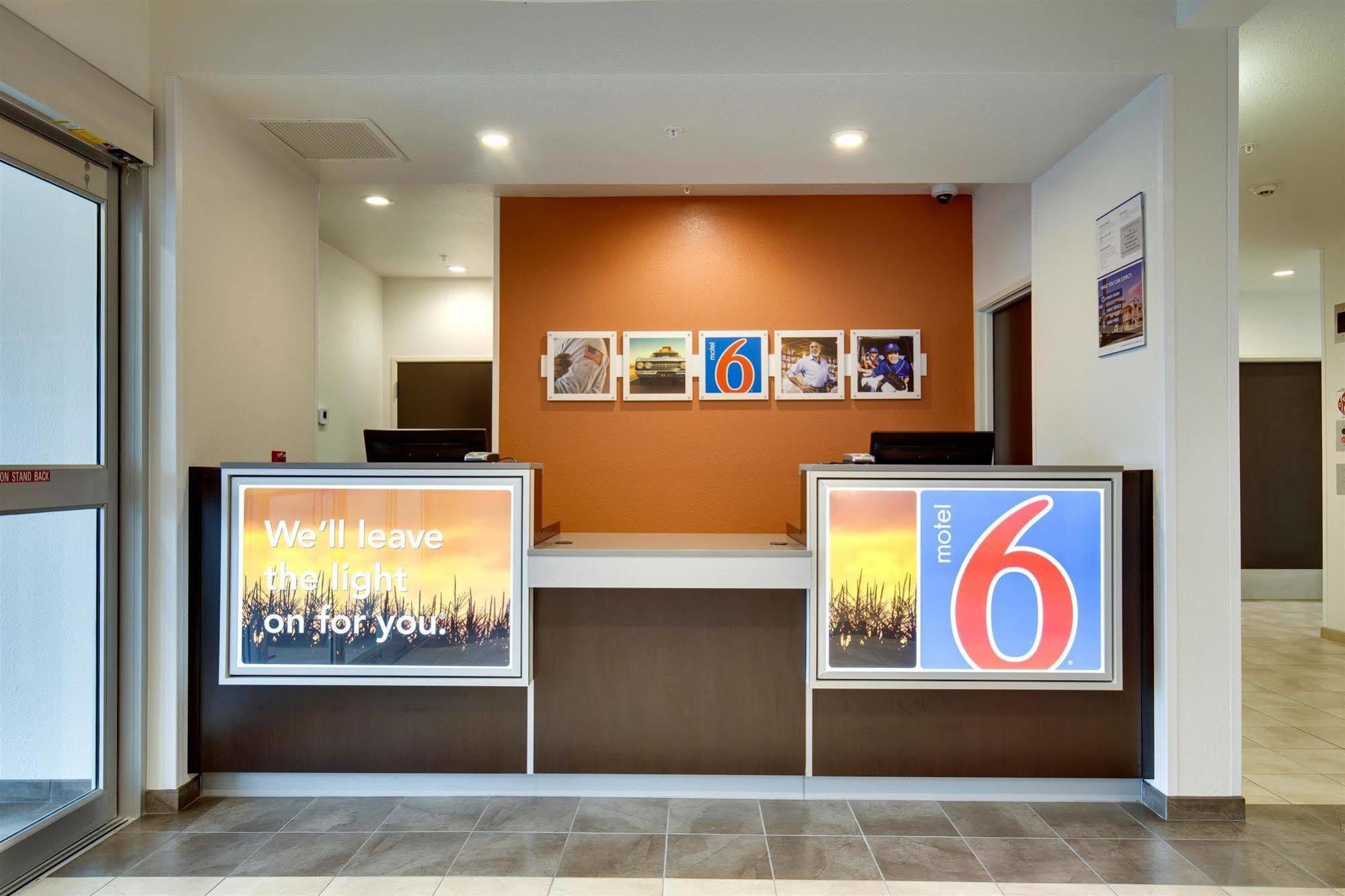 Motel 6-Poplar Bluff, Mo Exteriör bild