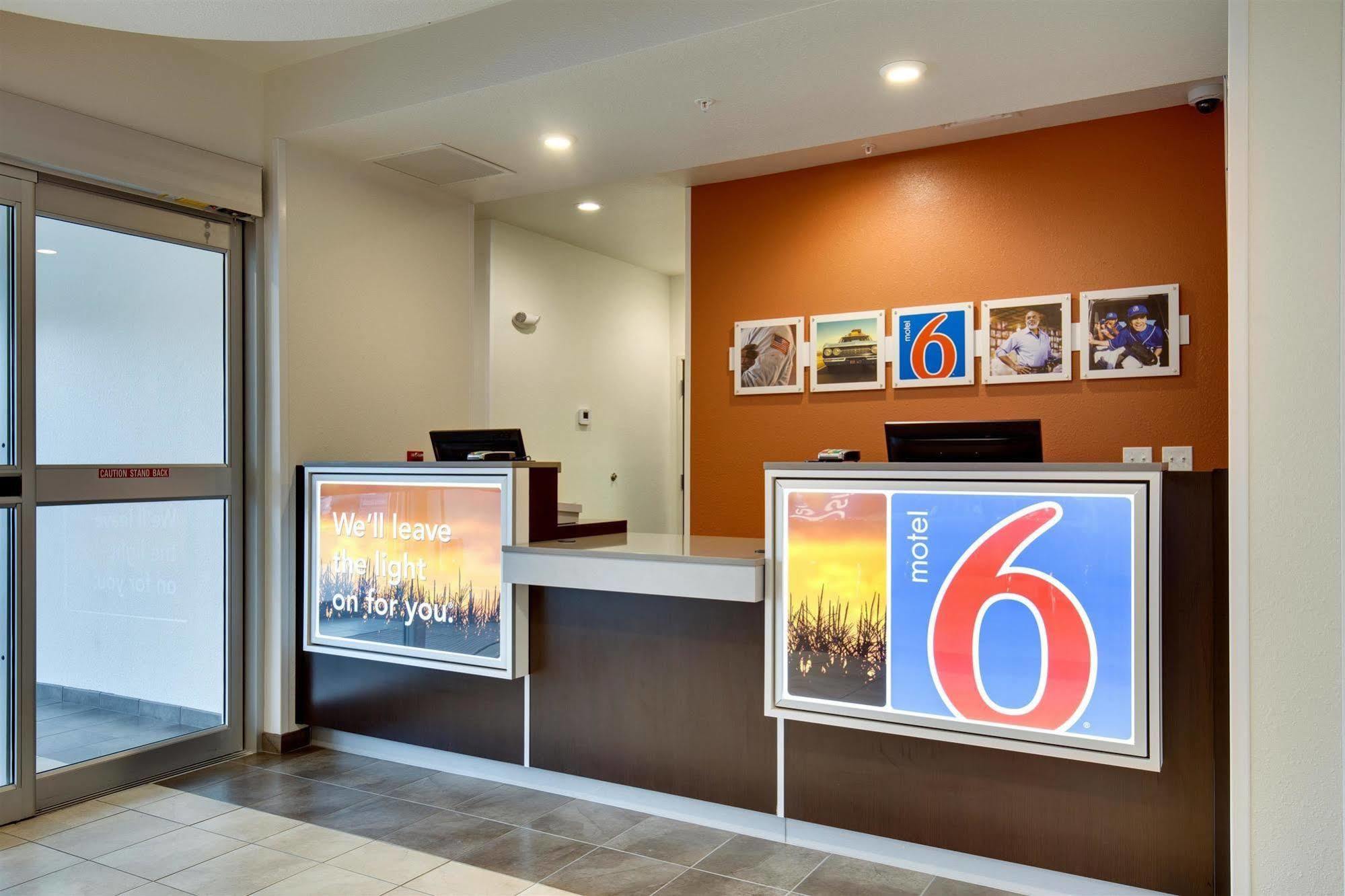 Motel 6-Poplar Bluff, Mo Exteriör bild